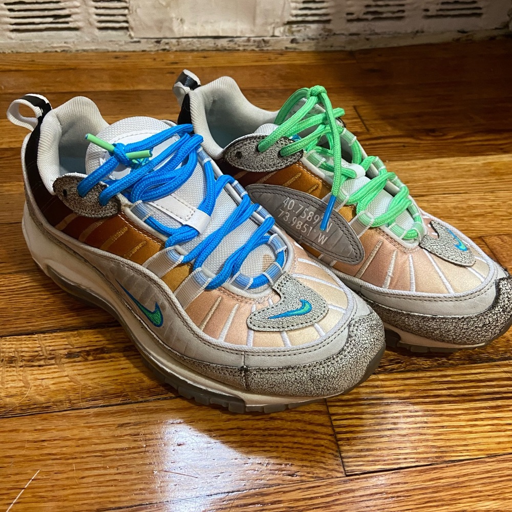Air Max 98 La Mezcla Size 6.5 Women’s 5 Men’s Nike Neon Sneaker